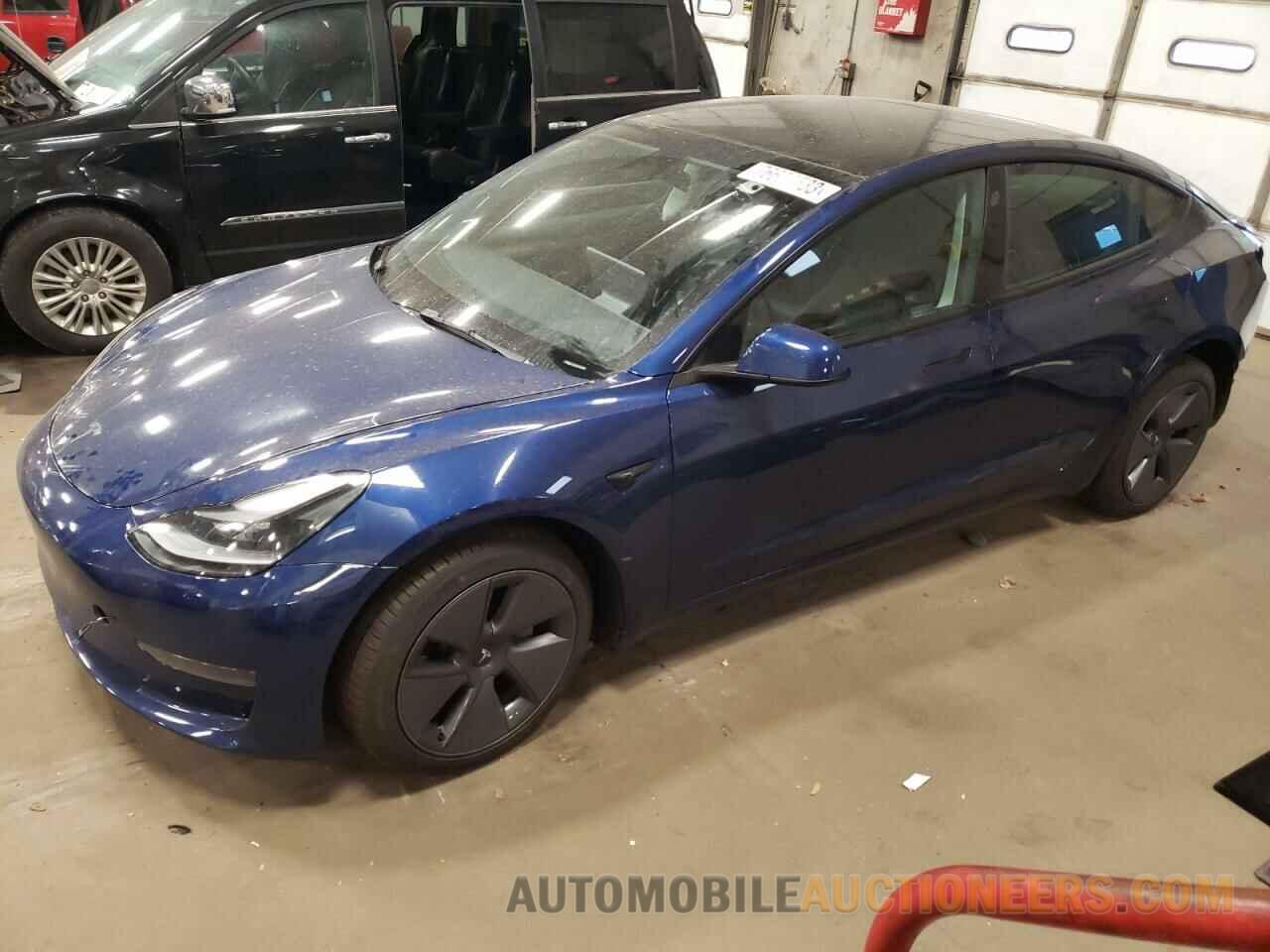 5YJ3E1EA0PF484933 TESLA MODEL 3 2023