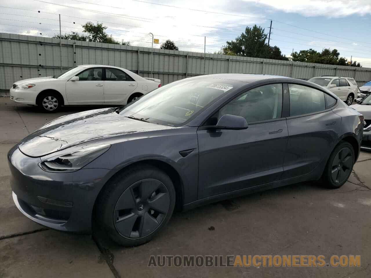 5YJ3E1EA0PF503304 TESLA MODEL 3 2023