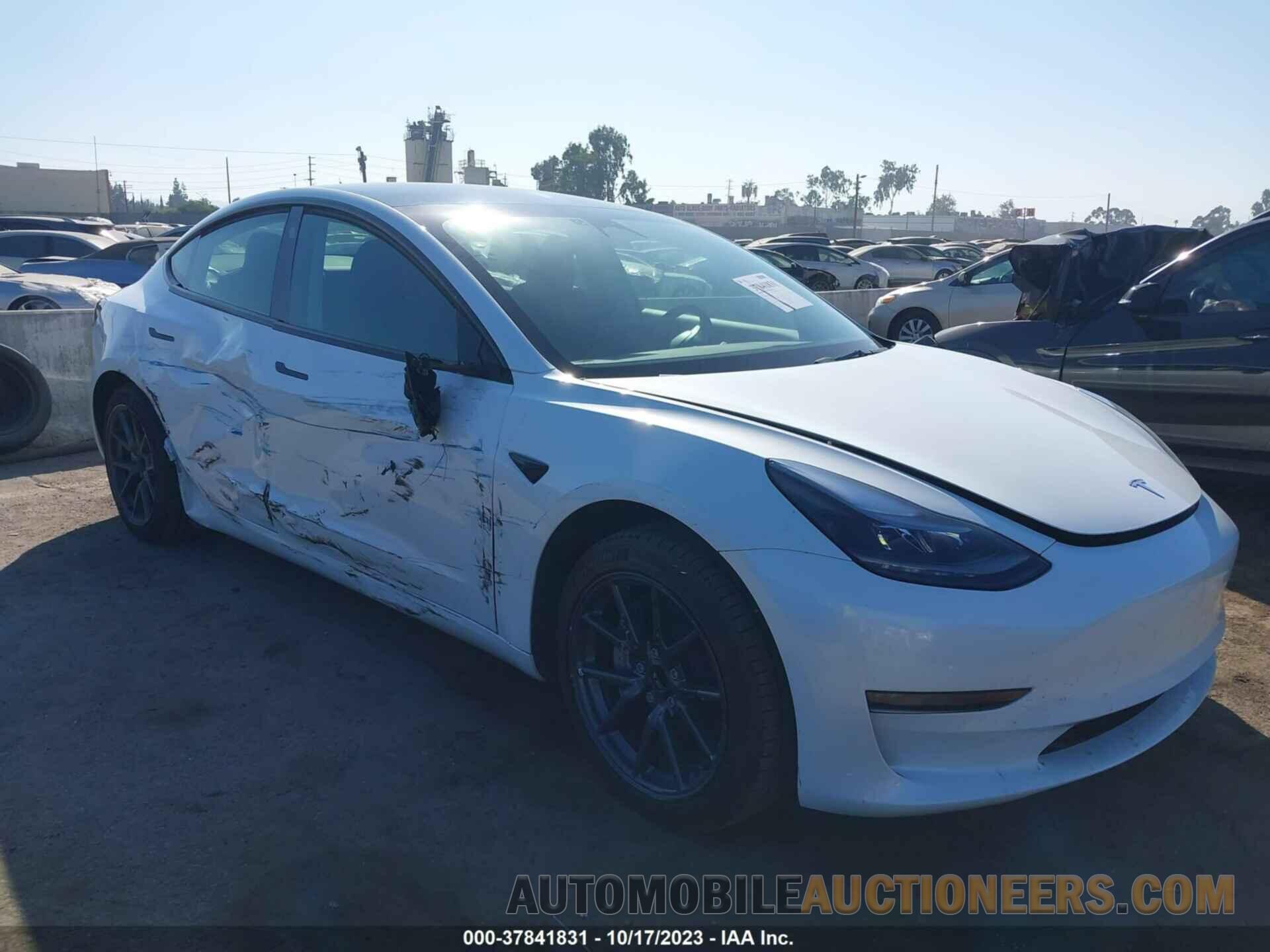 5YJ3E1EA0PF504114 TESLA MODEL 3 2023