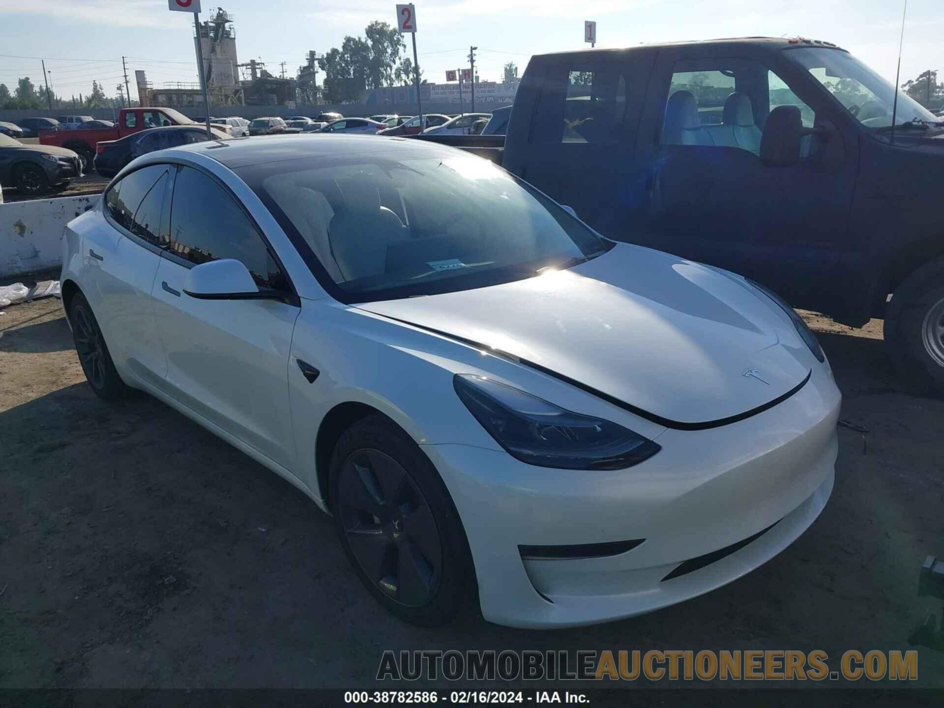 5YJ3E1EA0PF512455 TESLA MODEL 3 2023