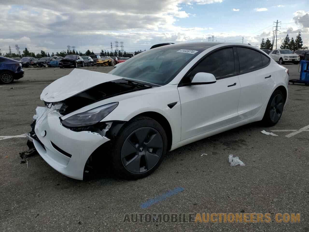 5YJ3E1EA0PF567343 TESLA MODEL 3 2023