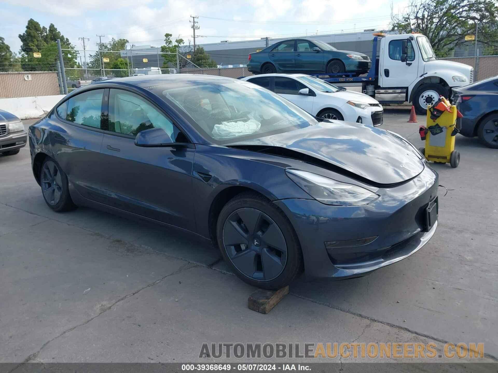 5YJ3E1EA0PF656877 TESLA MODEL 3 2023