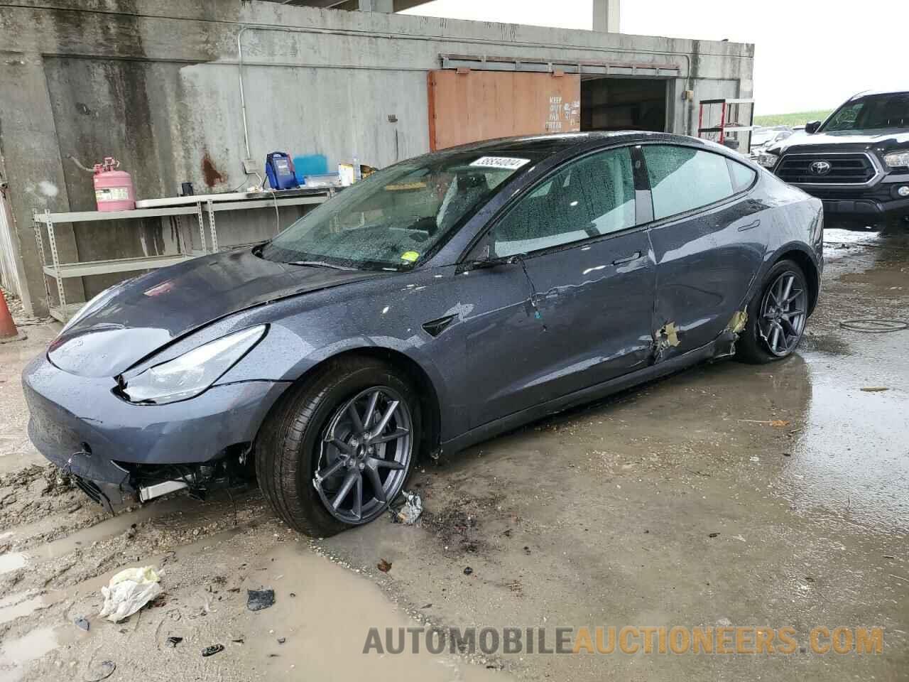 5YJ3E1EA0PF672061 TESLA MODEL 3 2023