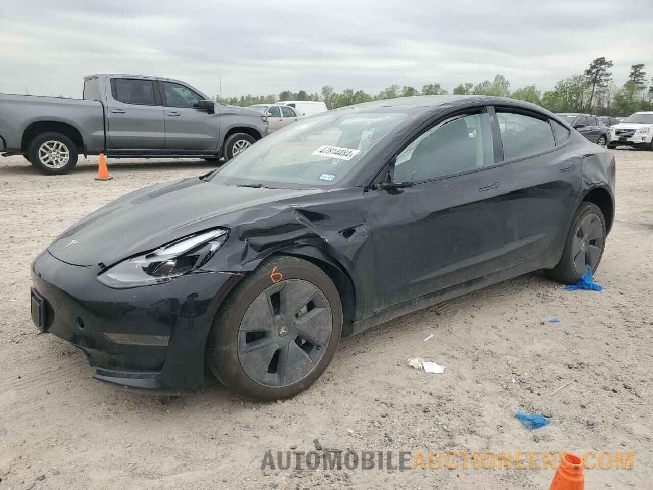 5YJ3E1EA0PF688518 TESLA MODEL 3 2023