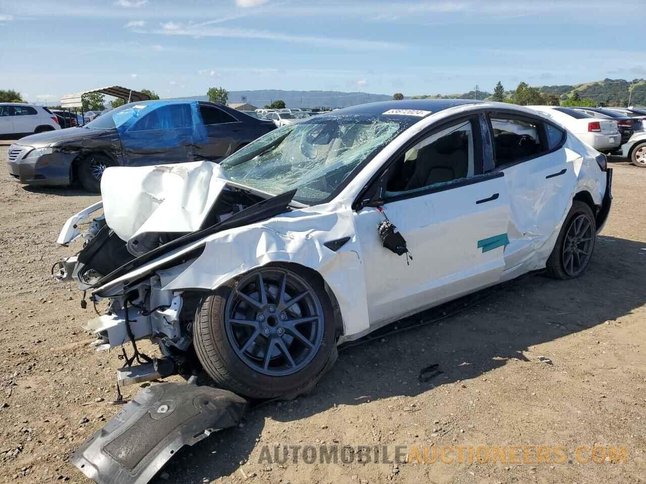 5YJ3E1EA0PF688681 TESLA MODEL 3 2023