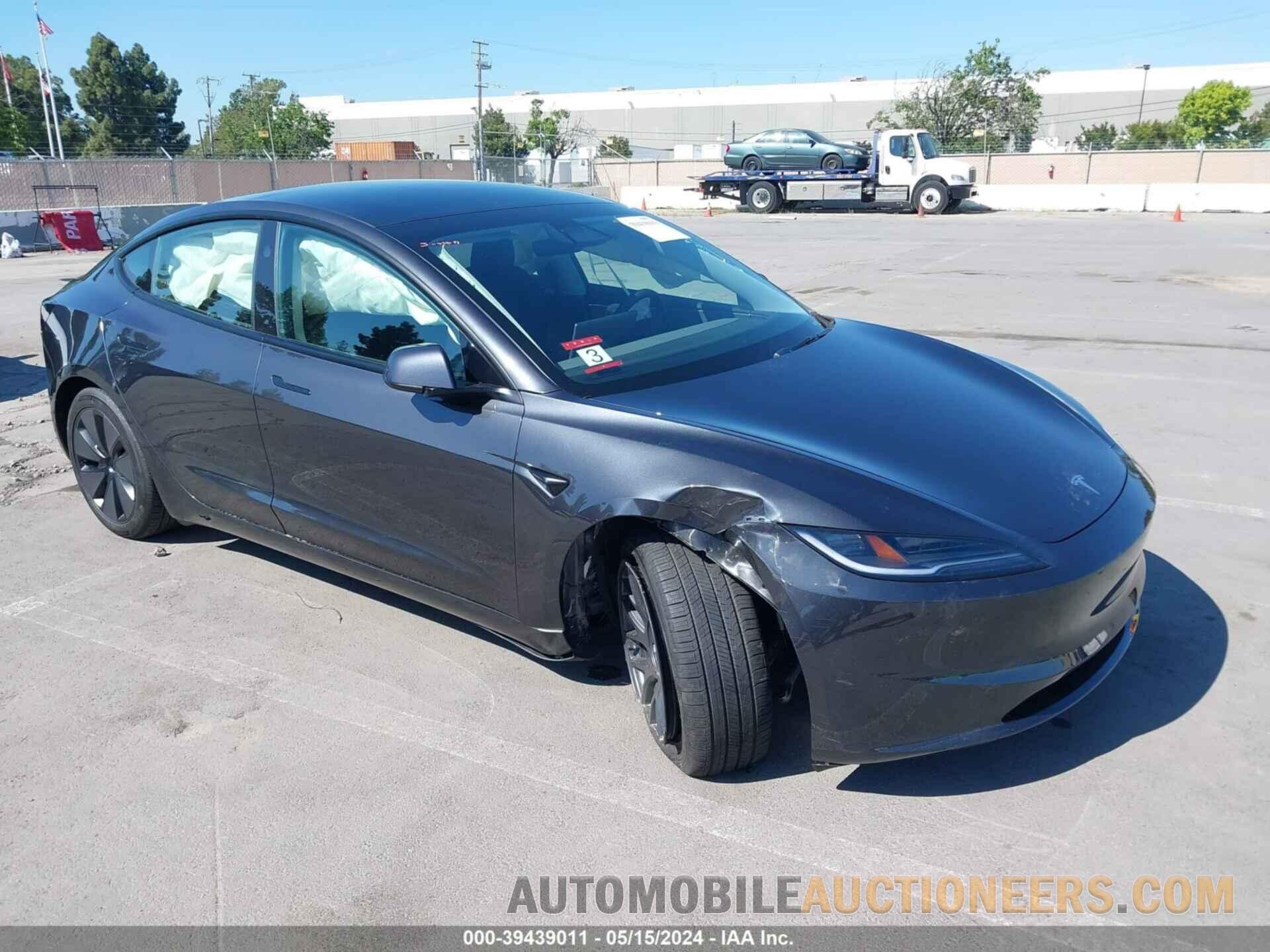 5YJ3E1EA0RF718104 TESLA MODEL 3 2024