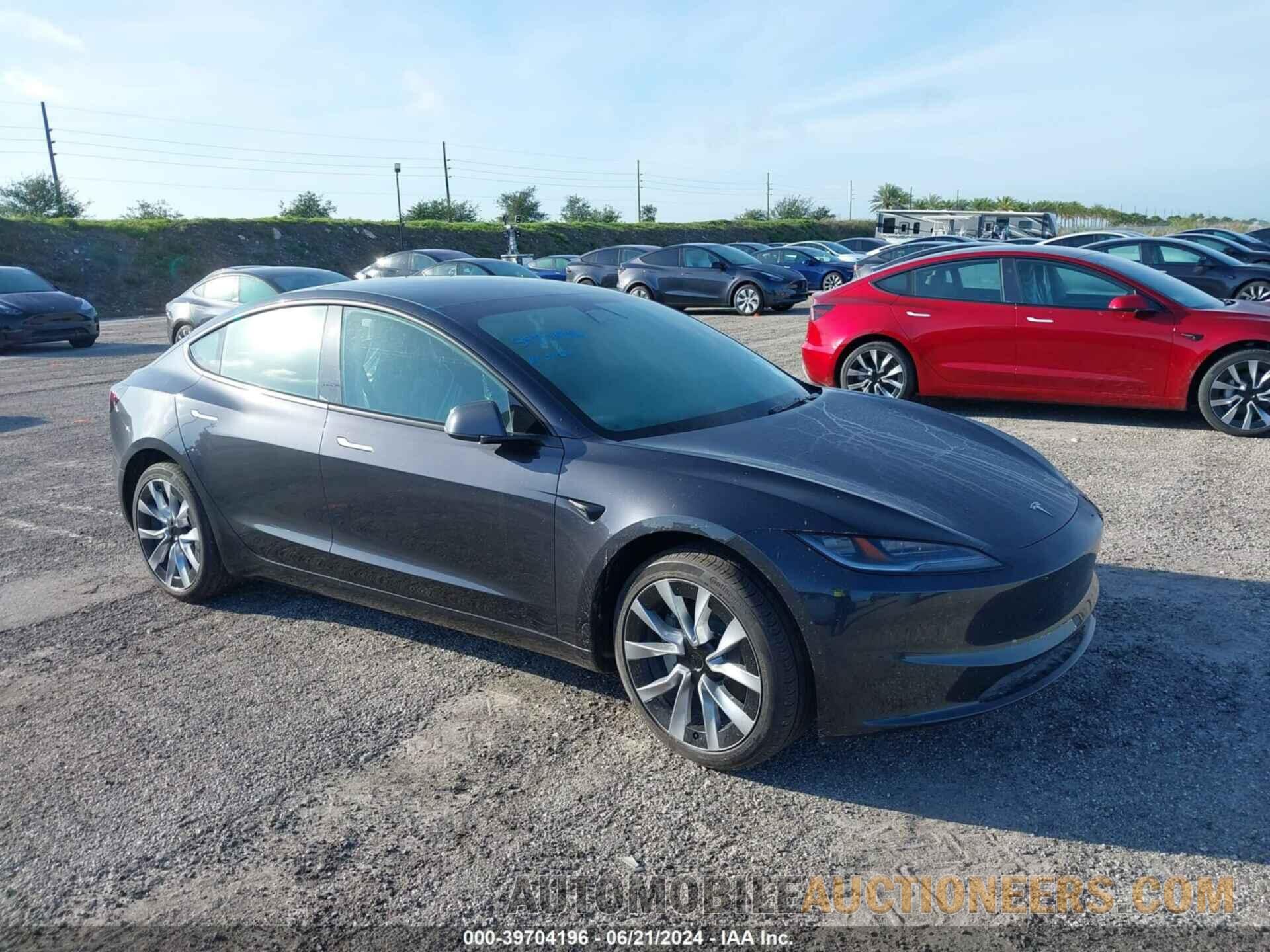 5YJ3E1EA0RF752074 TESLA MODEL 3 2024