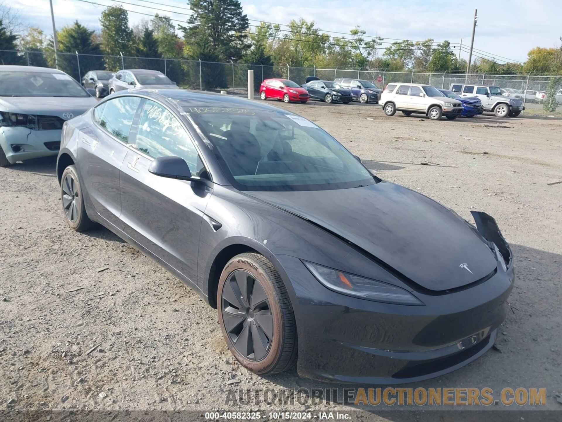 5YJ3E1EA0RF767352 TESLA MODEL 3 2024