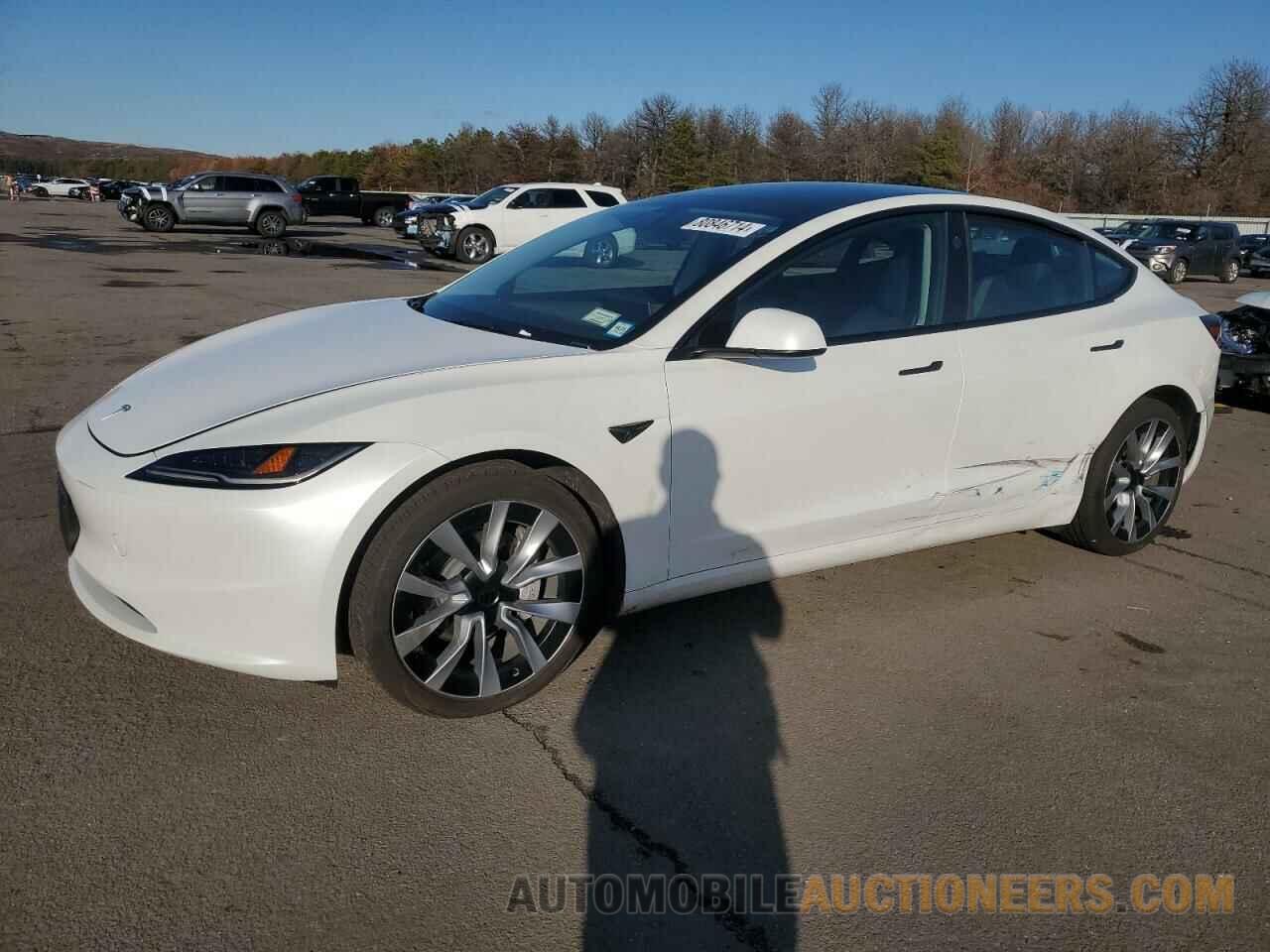 5YJ3E1EA0RF767772 TESLA MODEL 3 2024