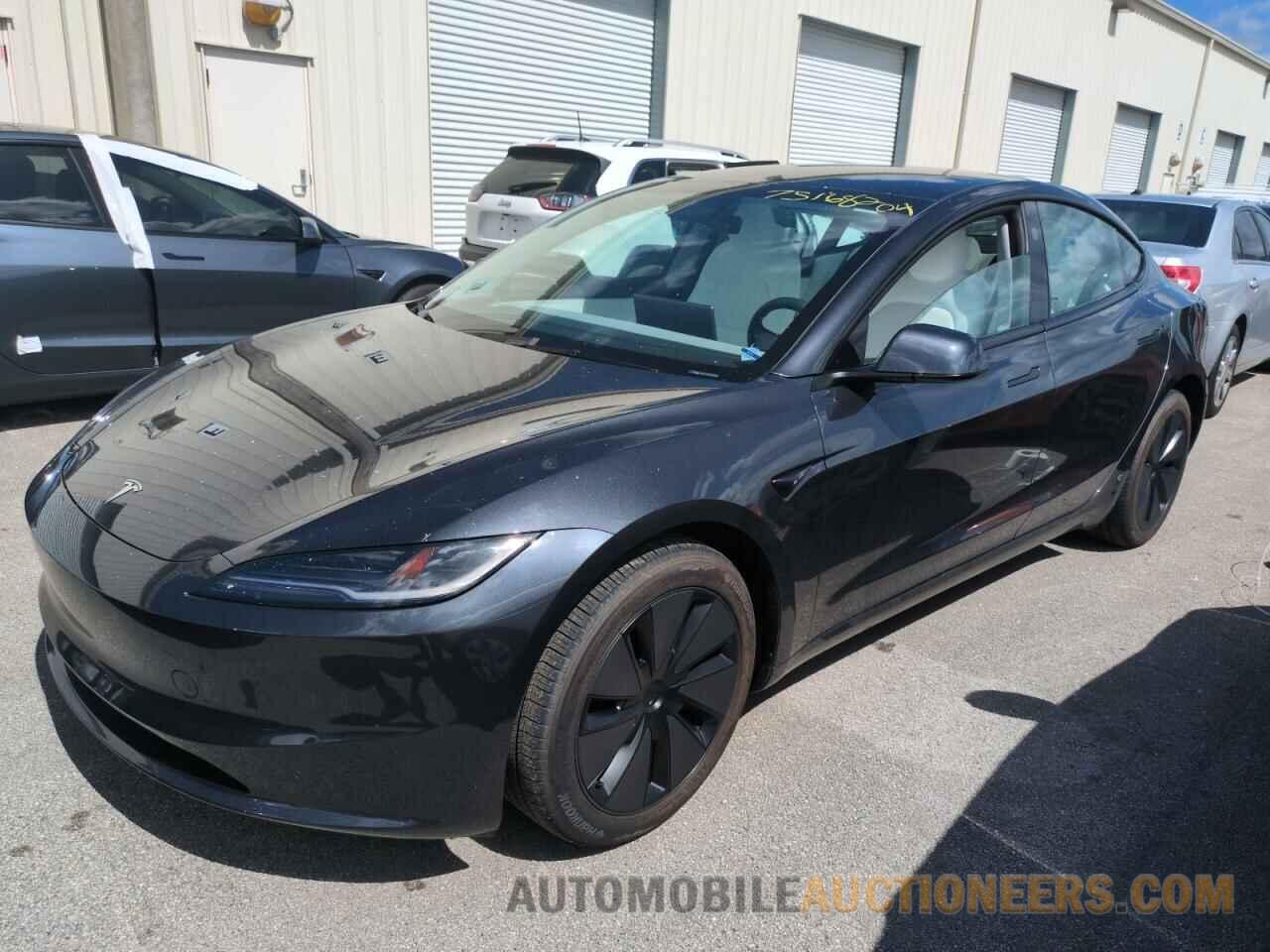 5YJ3E1EA0RF800401 TESLA MODEL 3 2024