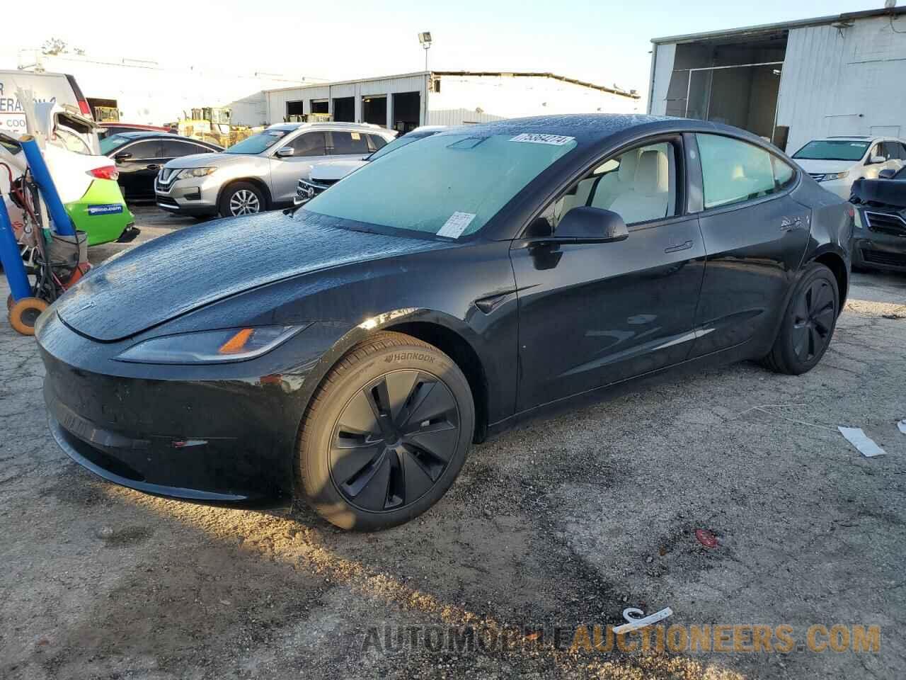 5YJ3E1EA0RF811365 TESLA MODEL 3 2024