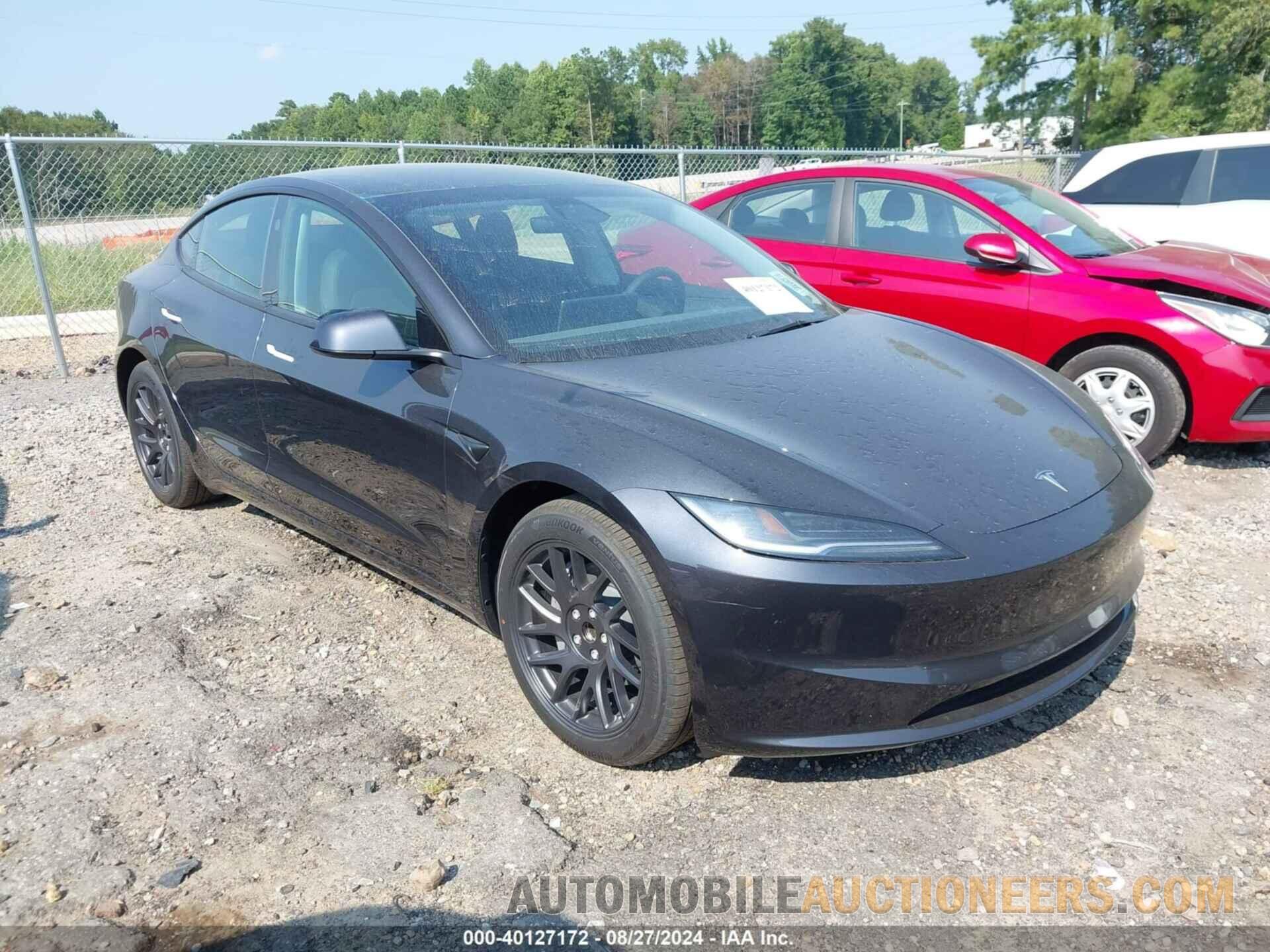 5YJ3E1EA0RF820499 TESLA MODEL 3 2024