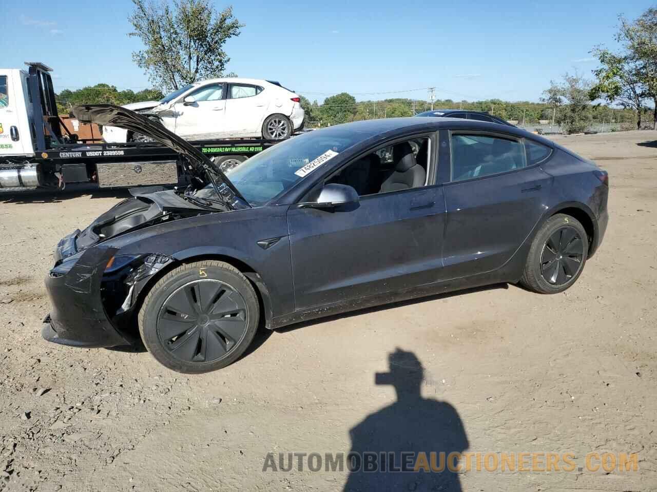 5YJ3E1EA0RF855981 TESLA MODEL 3 2024