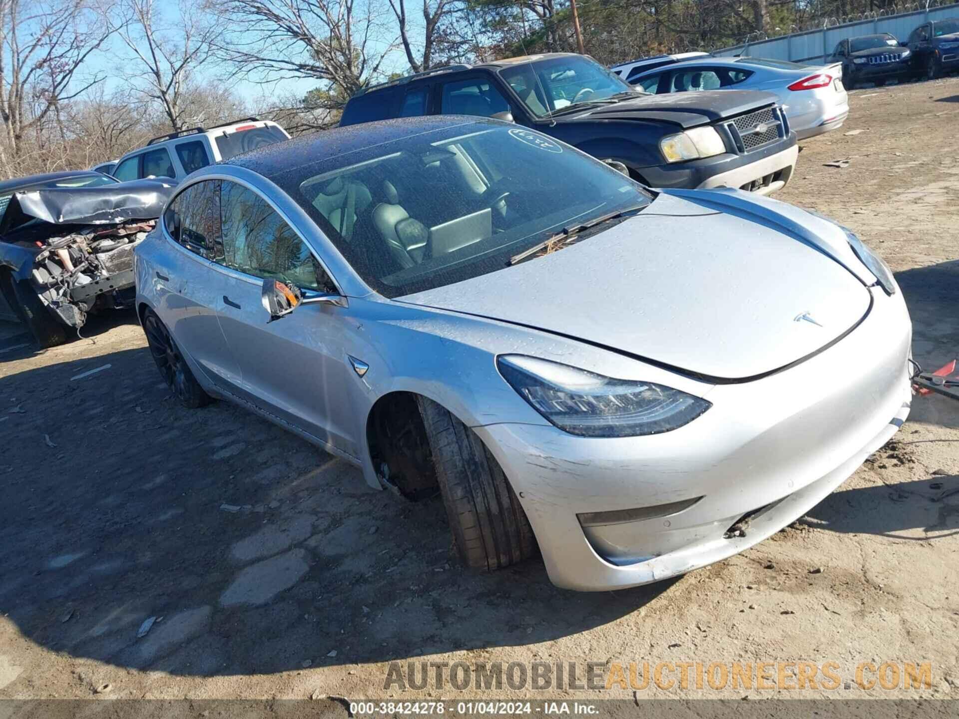 5YJ3E1EA1HF001354 TESLA MODEL 3 2017