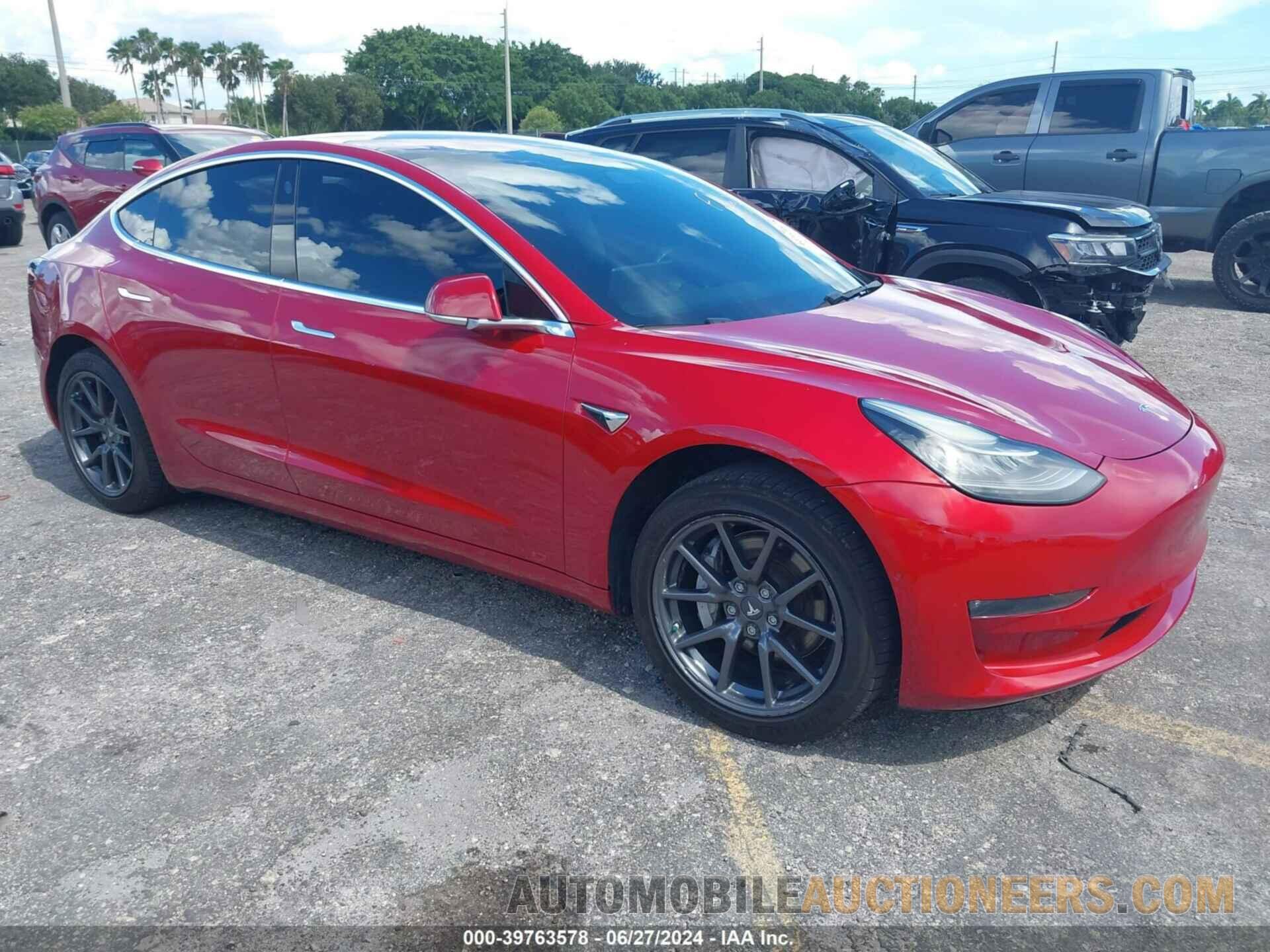 5YJ3E1EA1JF013042 TESLA MODEL 3 2018