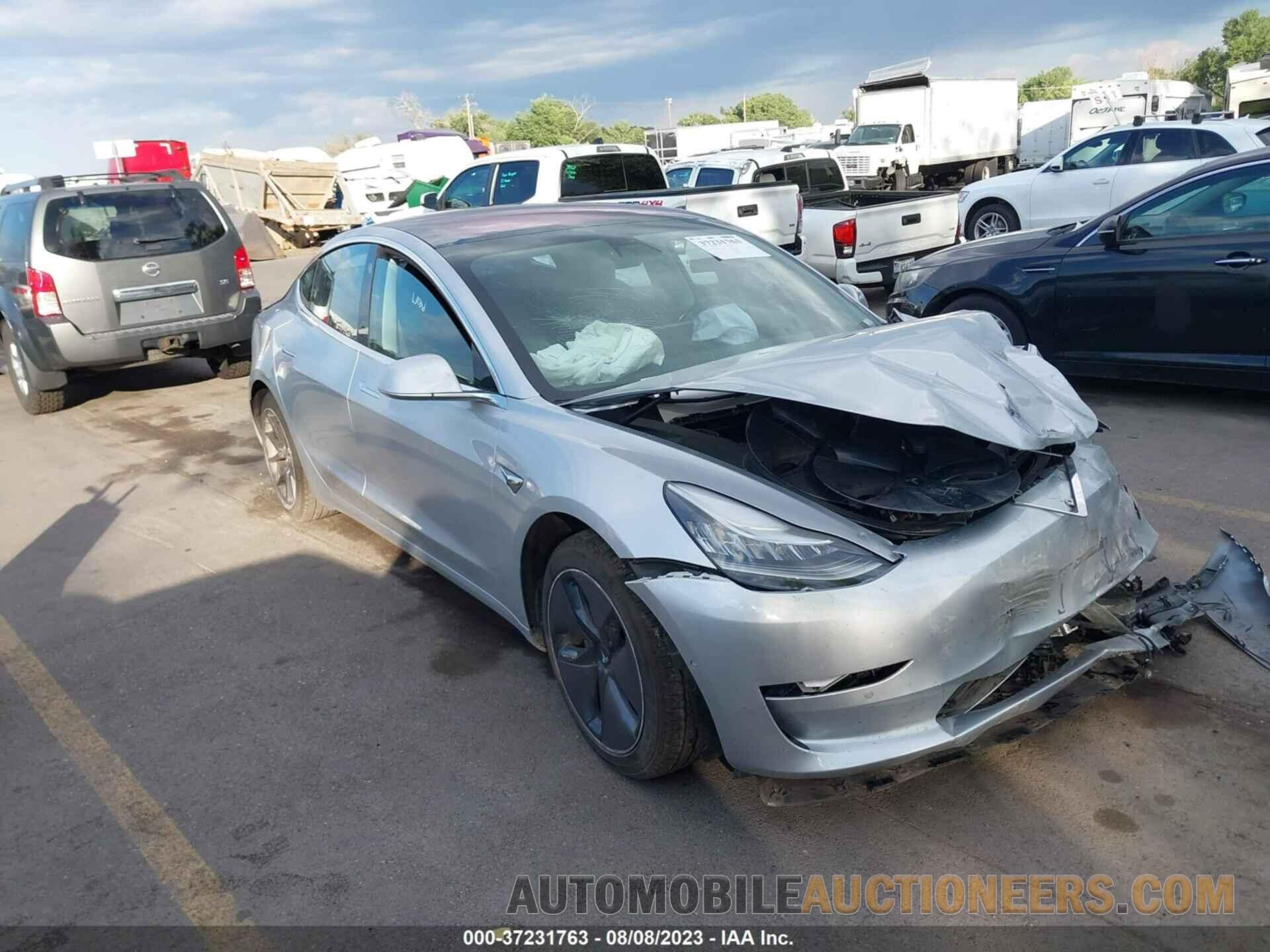 5YJ3E1EA1JF016605 TESLA MODEL 3 2018