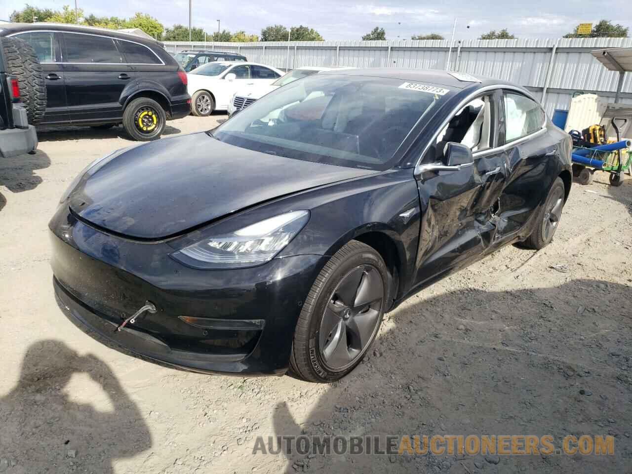 5YJ3E1EA1JF021044 TESLA MODEL 3 2018