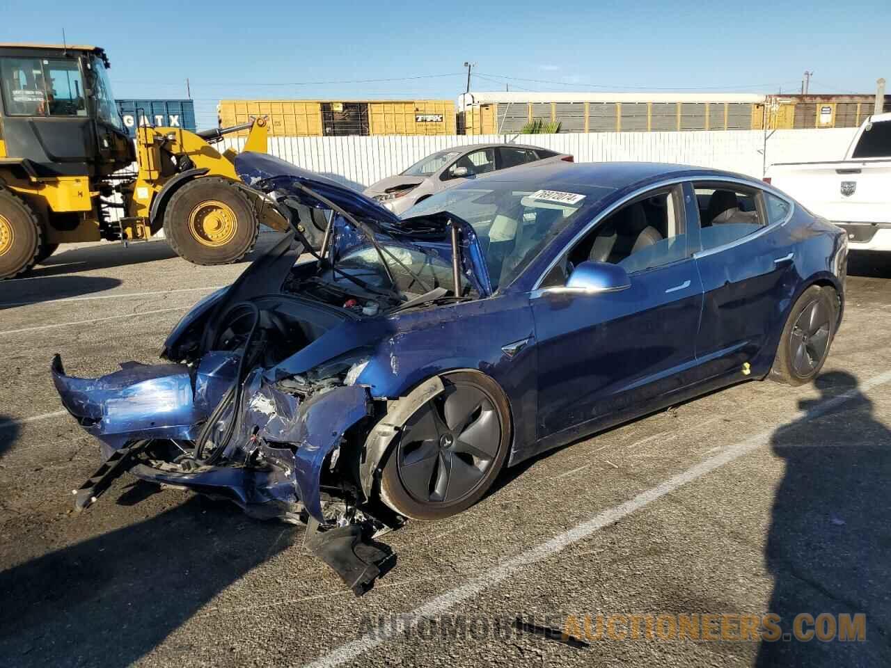 5YJ3E1EA1JF030861 TESLA MODEL 3 2018