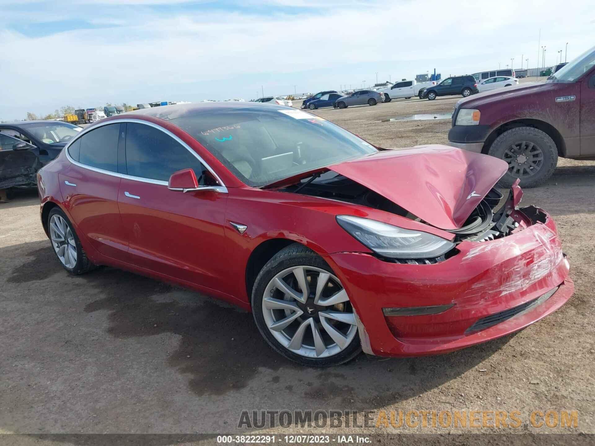 5YJ3E1EA1JF031122 TESLA MODEL 3 2018