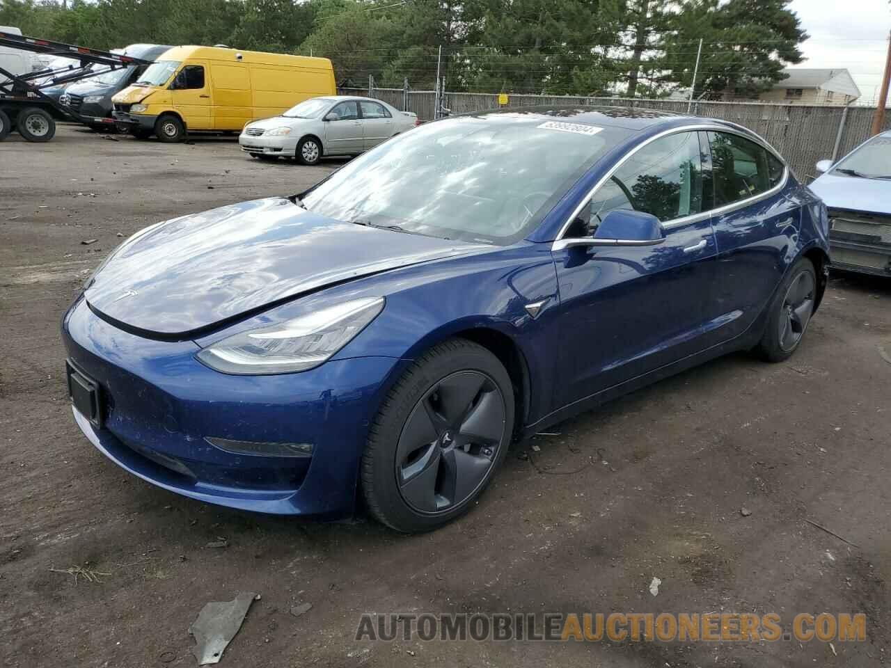 5YJ3E1EA1JF037339 TESLA MODEL 3 2018