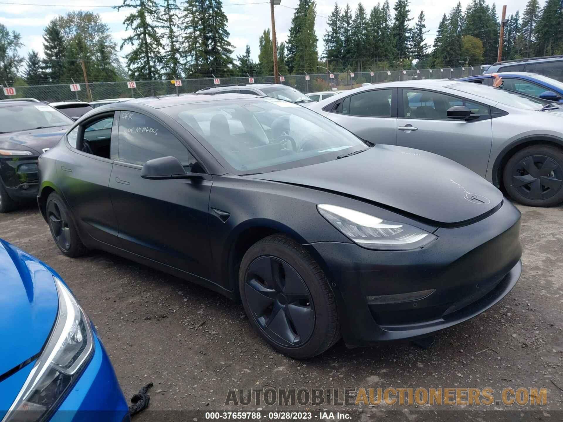 5YJ3E1EA1JF044503 TESLA MODEL 3 2018