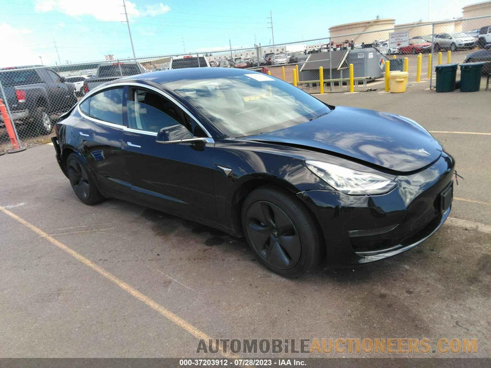 5YJ3E1EA1JF047899 TESLA MODEL 3 2018