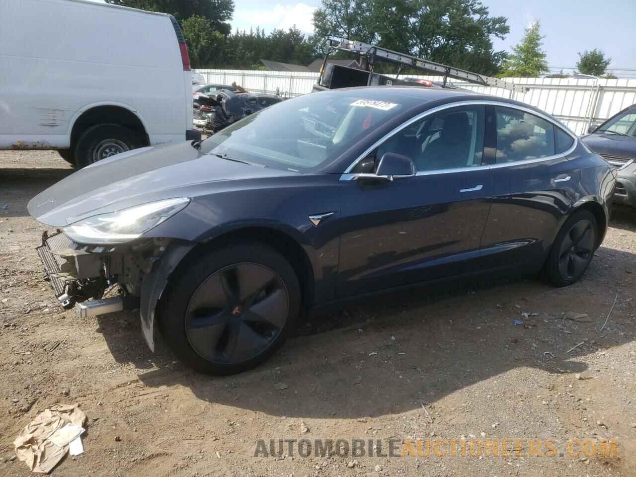 5YJ3E1EA1JF048213 TESLA MODEL 3 2018