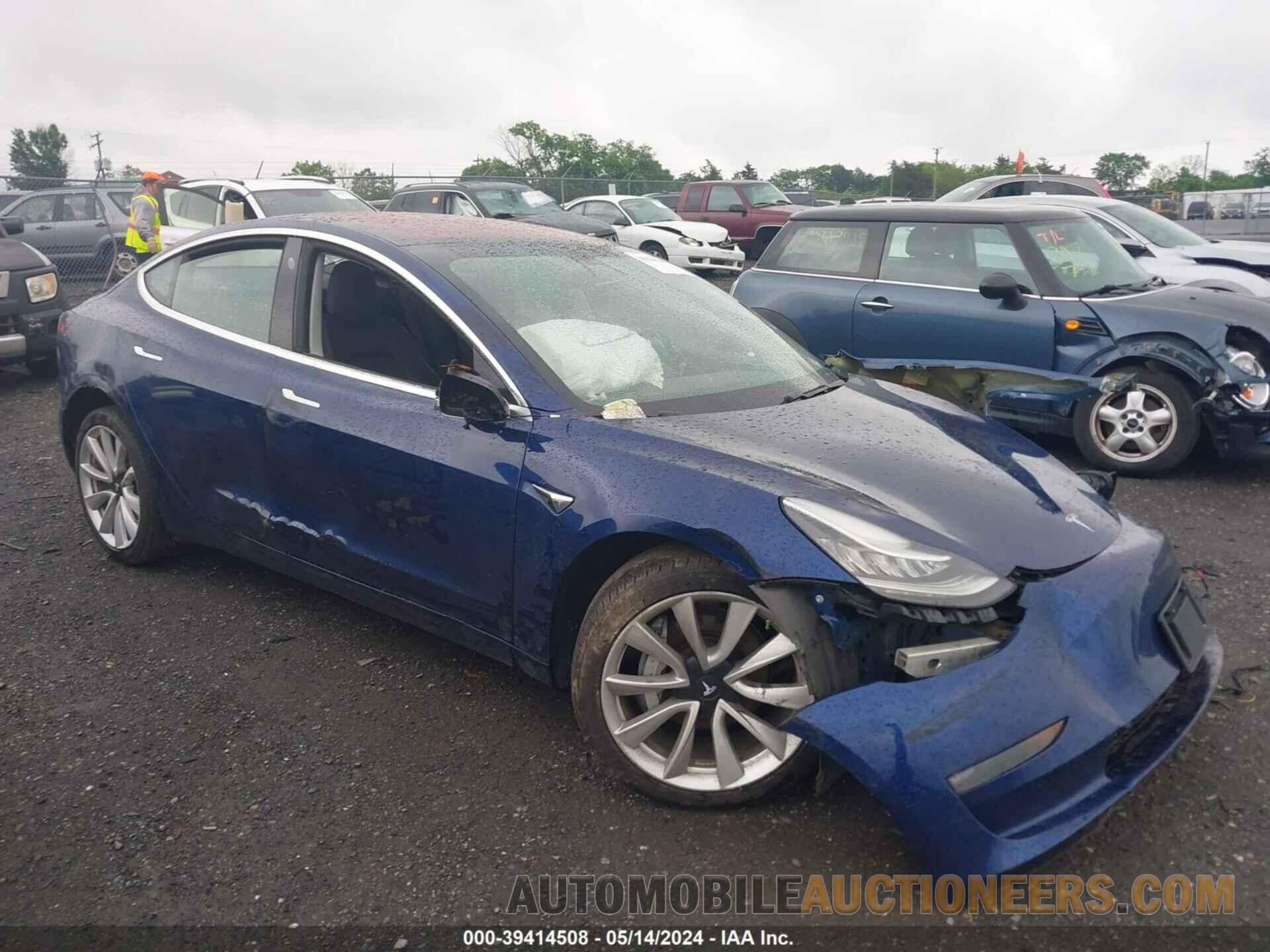 5YJ3E1EA1JF048681 TESLA MODEL 3 2018