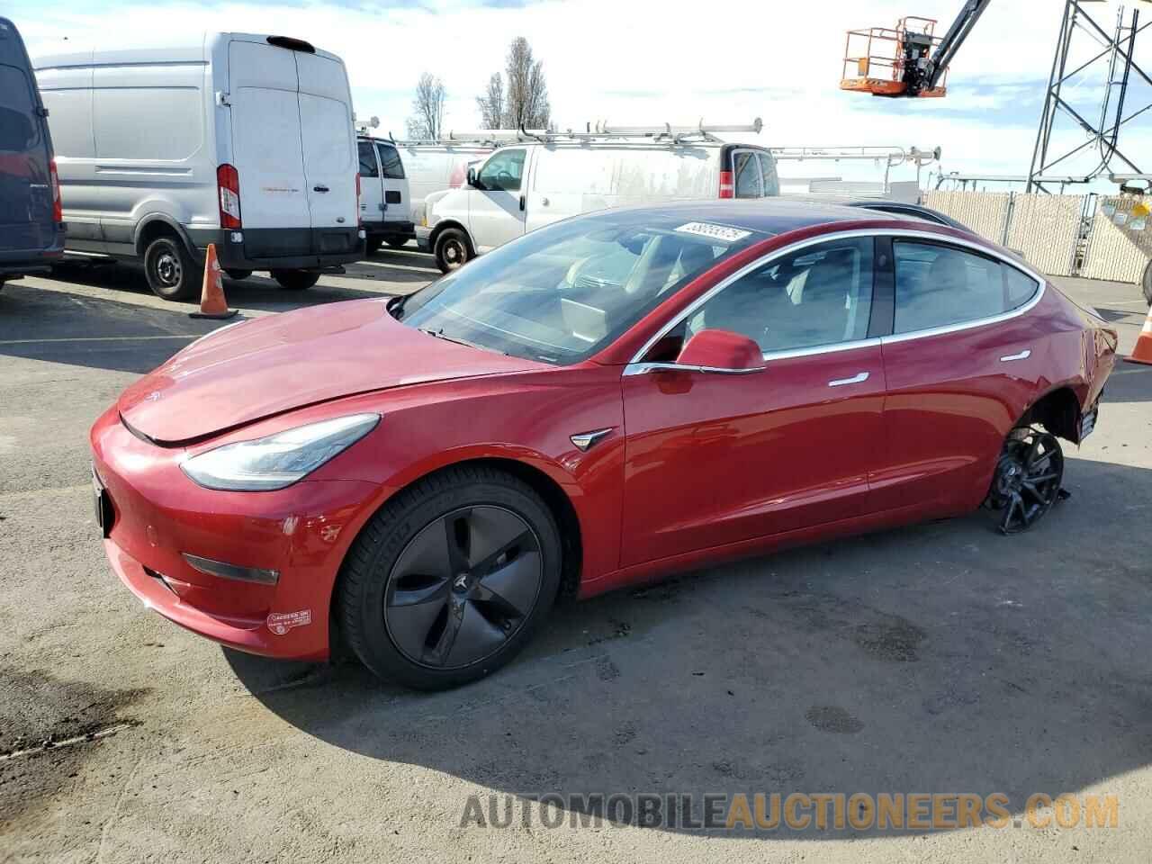 5YJ3E1EA1JF058496 TESLA MODEL 3 2018