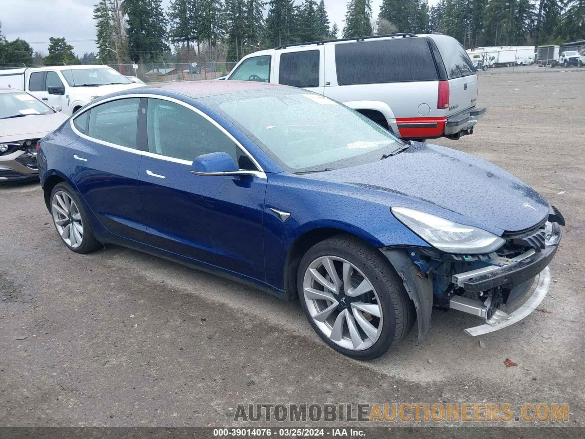 5YJ3E1EA1JF059986 TESLA MODEL 3 2018