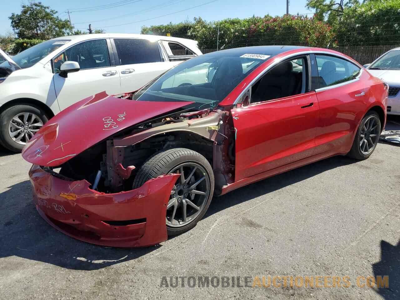 5YJ3E1EA1JF060667 TESLA MODEL 3 2018