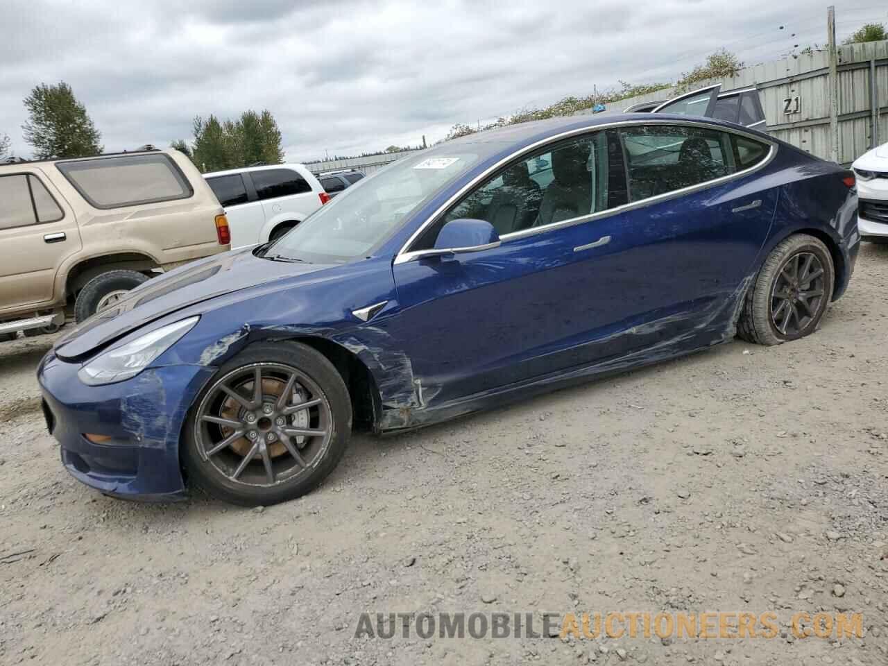 5YJ3E1EA1JF102576 TESLA MODEL 3 2018