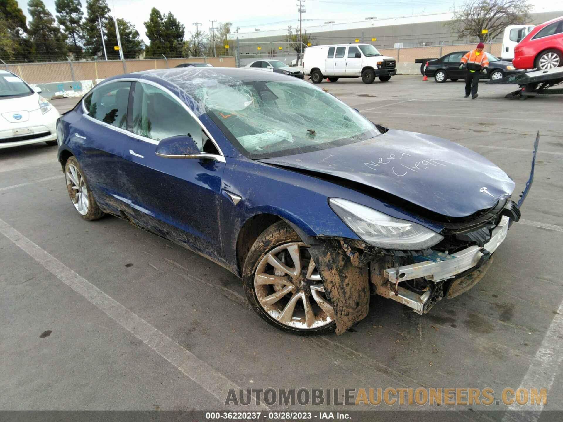 5YJ3E1EA1JF108927 TESLA MODEL 3 2018