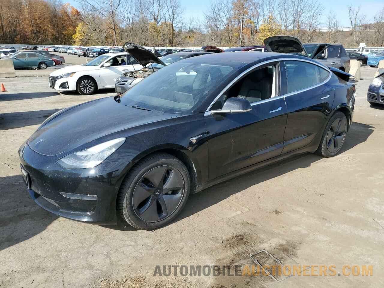 5YJ3E1EA1JF109026 TESLA MODEL 3 2018