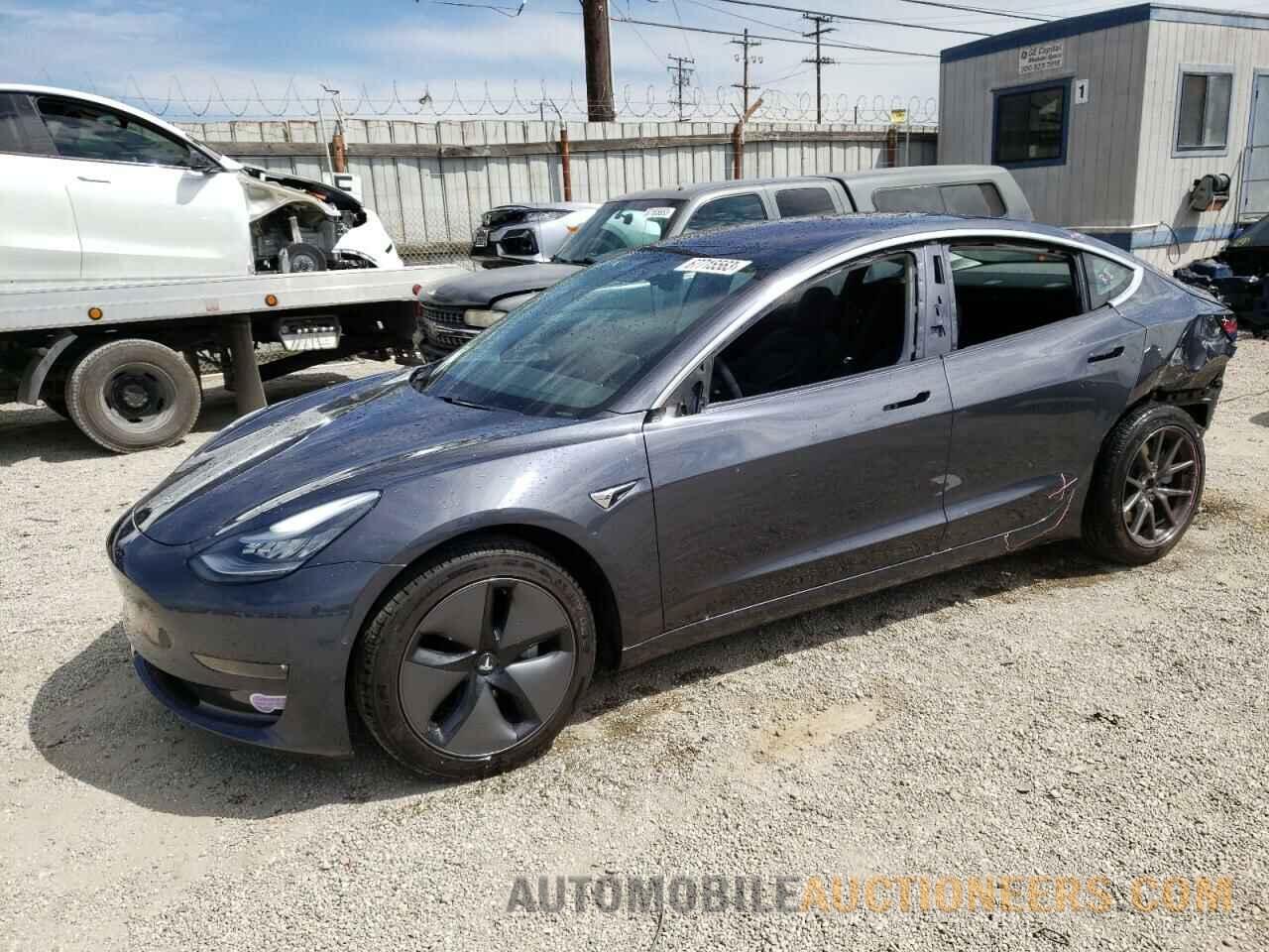 5YJ3E1EA1JF123878 TESLA MODEL 3 2018