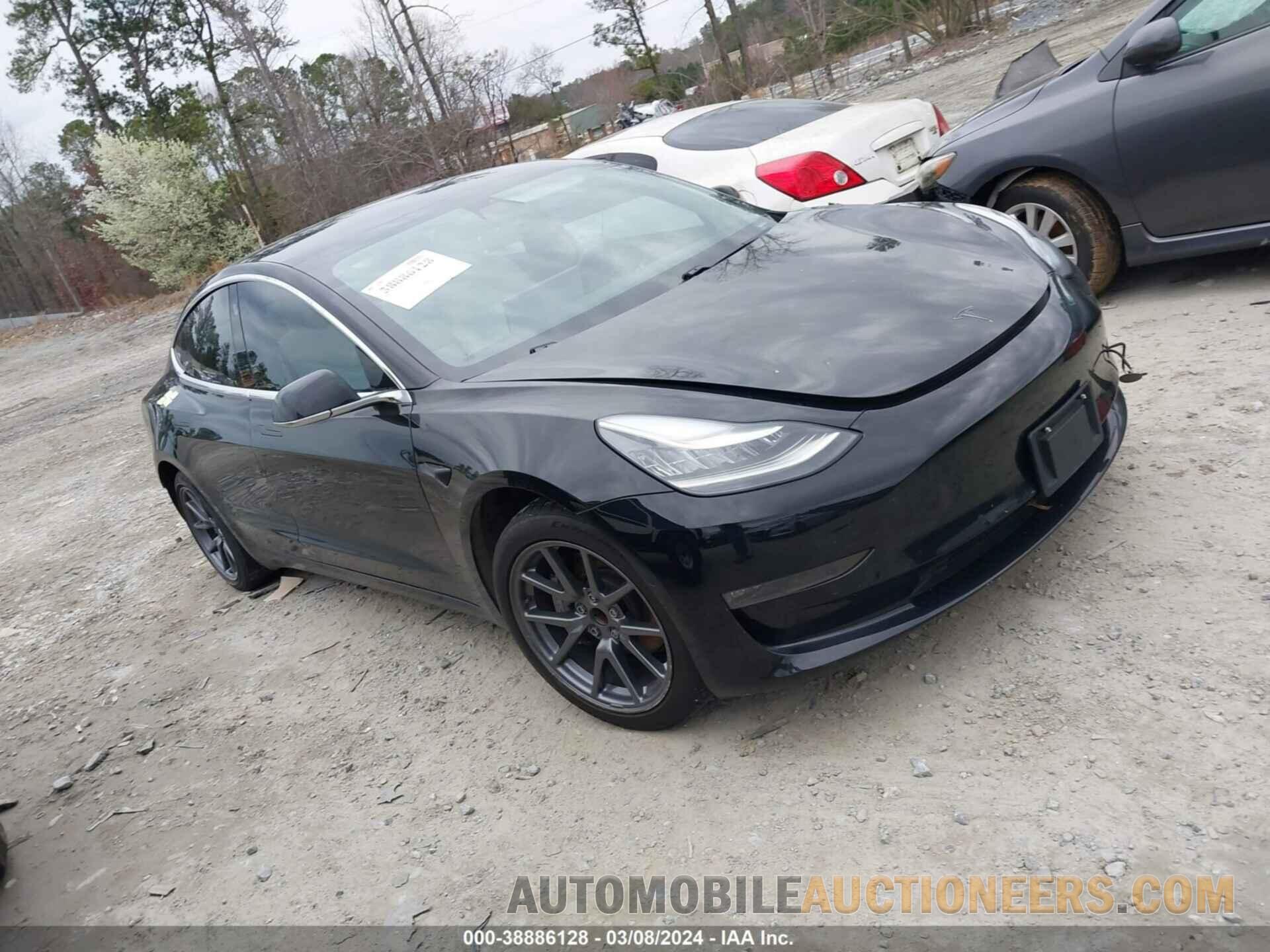 5YJ3E1EA1JF155178 TESLA MODEL 3 2018