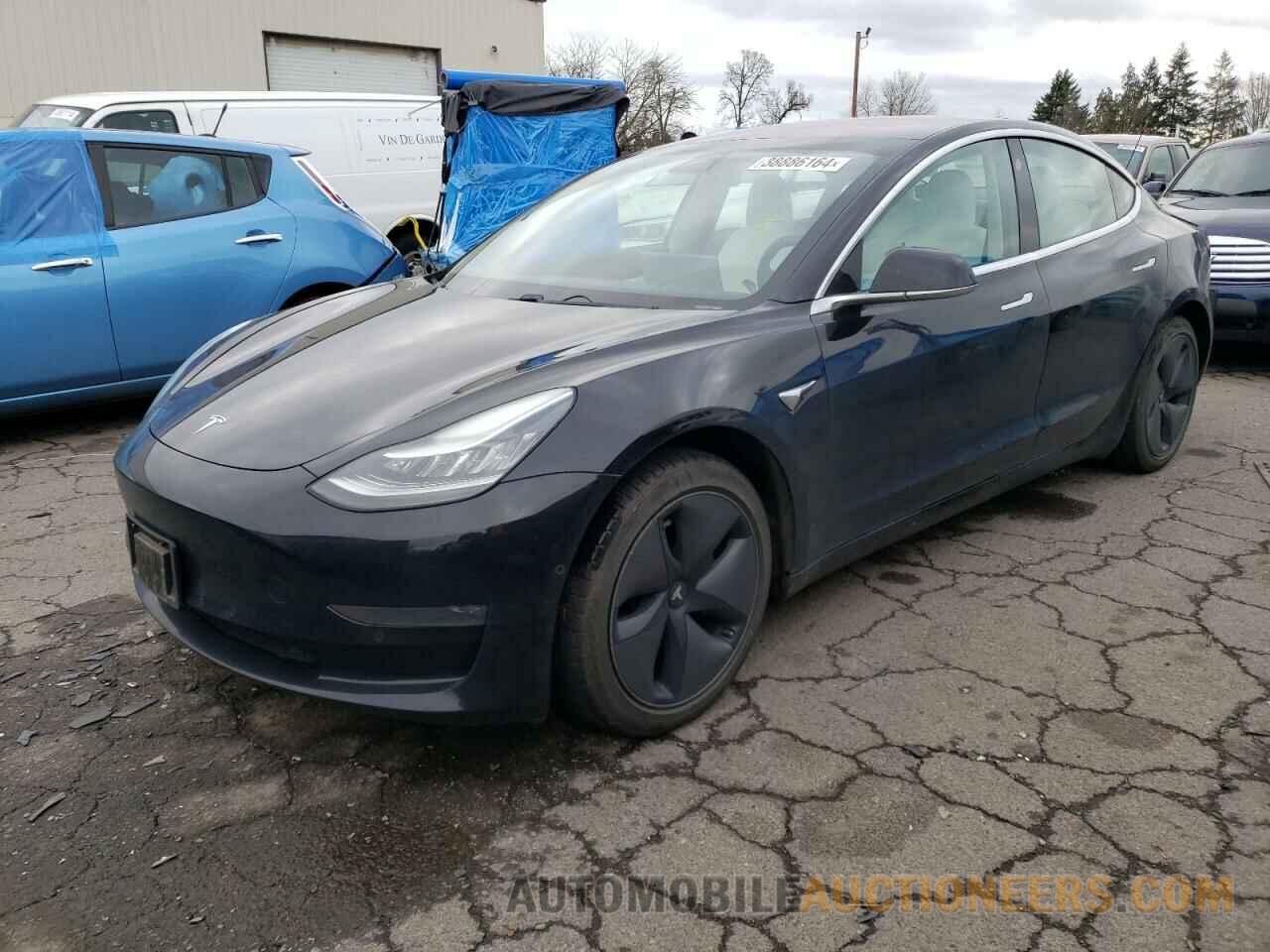 5YJ3E1EA1JF155360 TESLA MODEL 3 2018