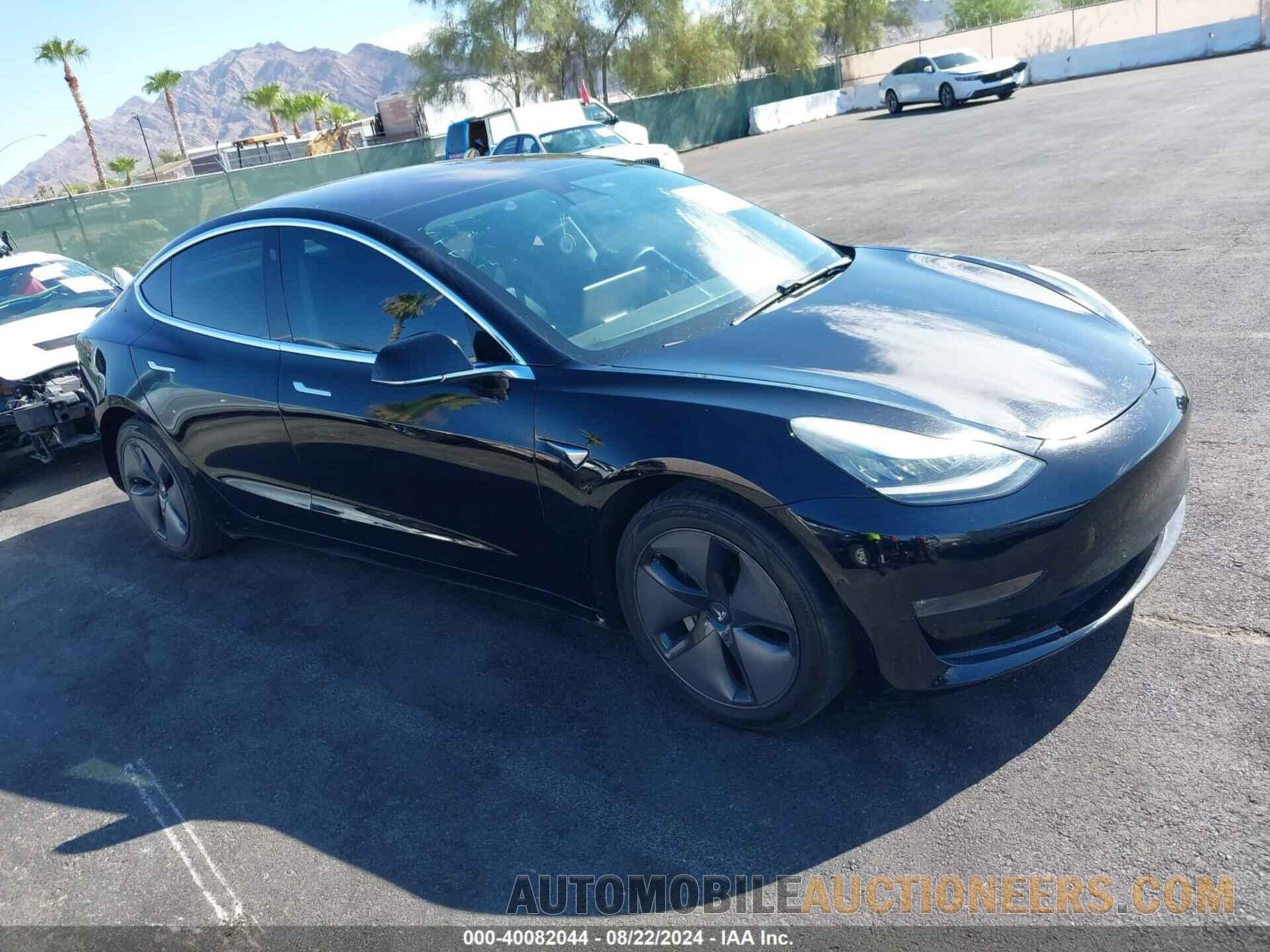 5YJ3E1EA1JF156847 TESLA MODEL 3 2018