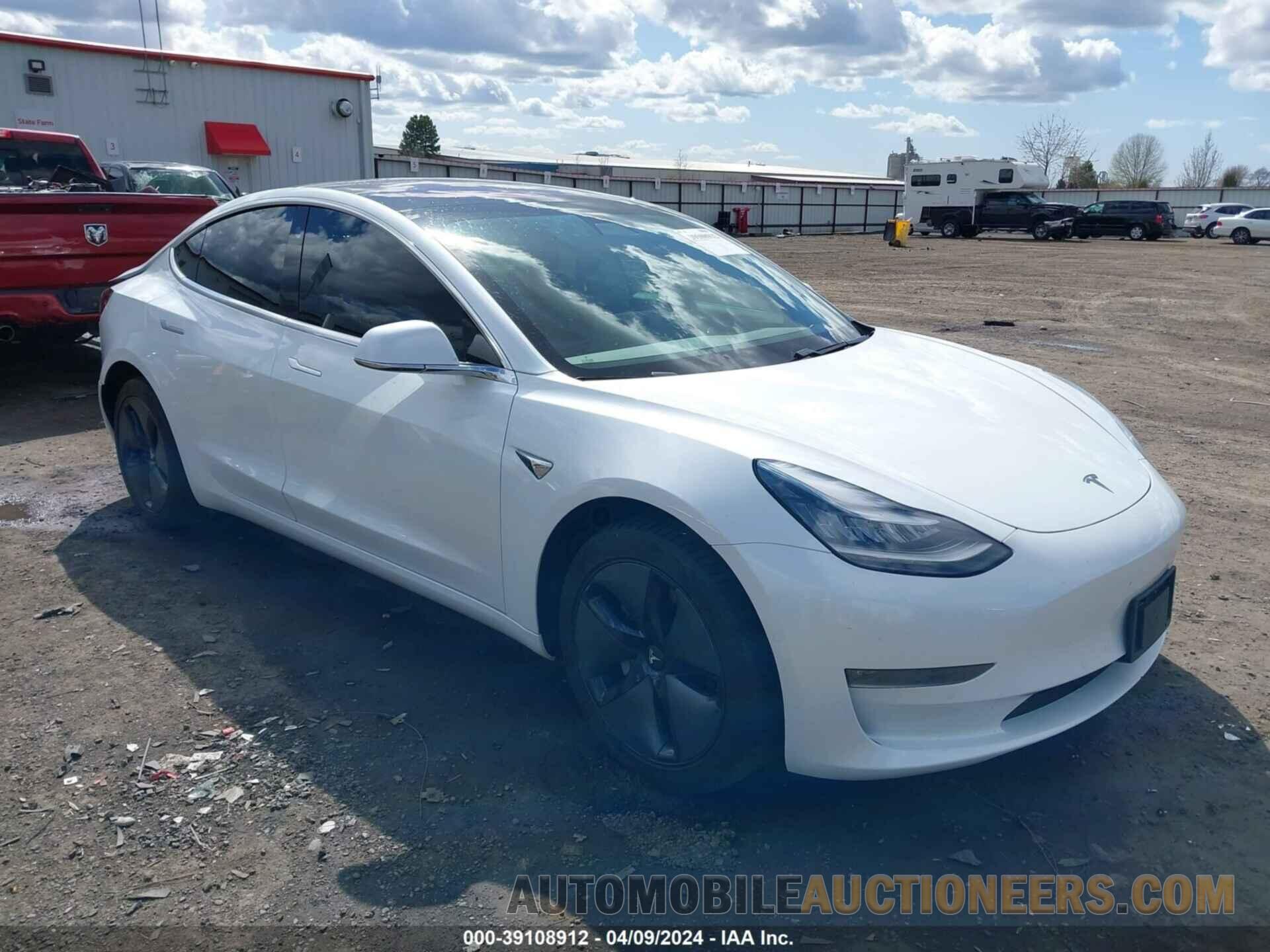 5YJ3E1EA1JF162177 TESLA MODEL 3 2018