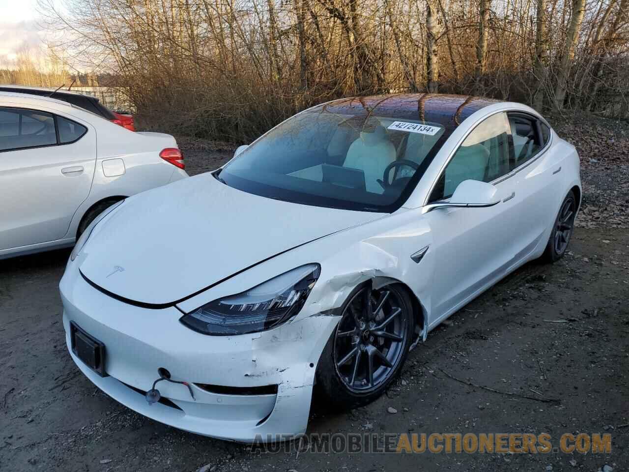 5YJ3E1EA1JF168609 TESLA MODEL 3 2018