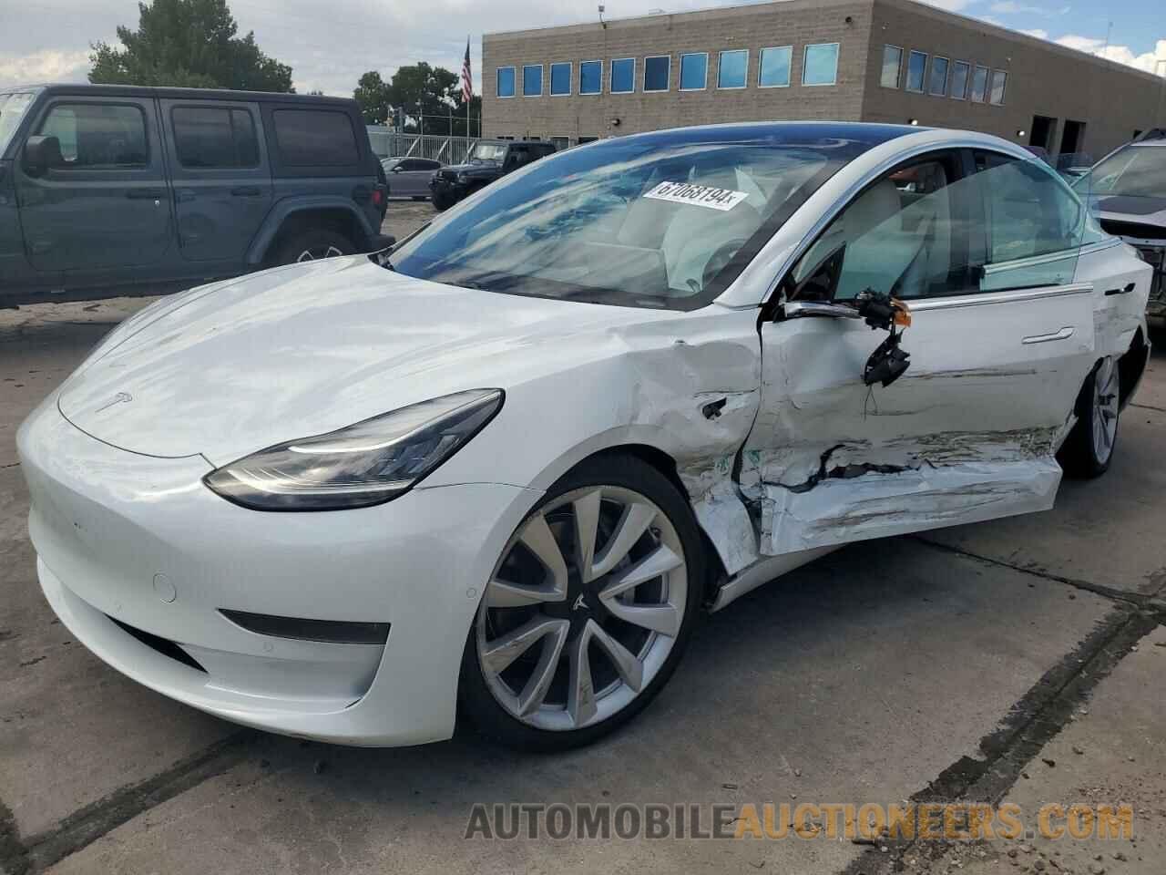 5YJ3E1EA1JF169646 TESLA MODEL 3 2018