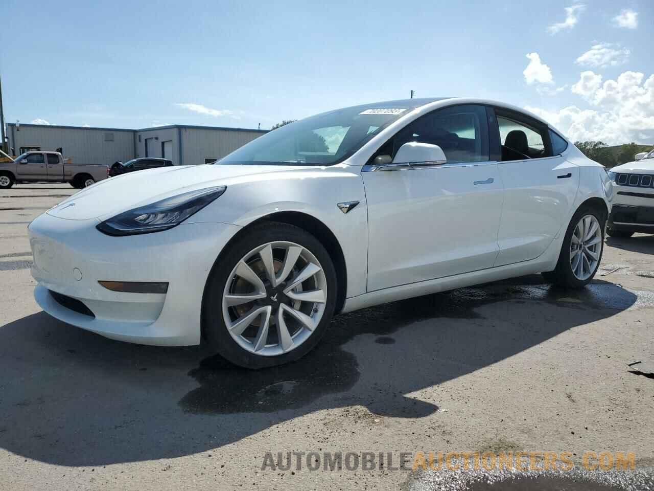 5YJ3E1EA1JF173602 TESLA MODEL 3 2018