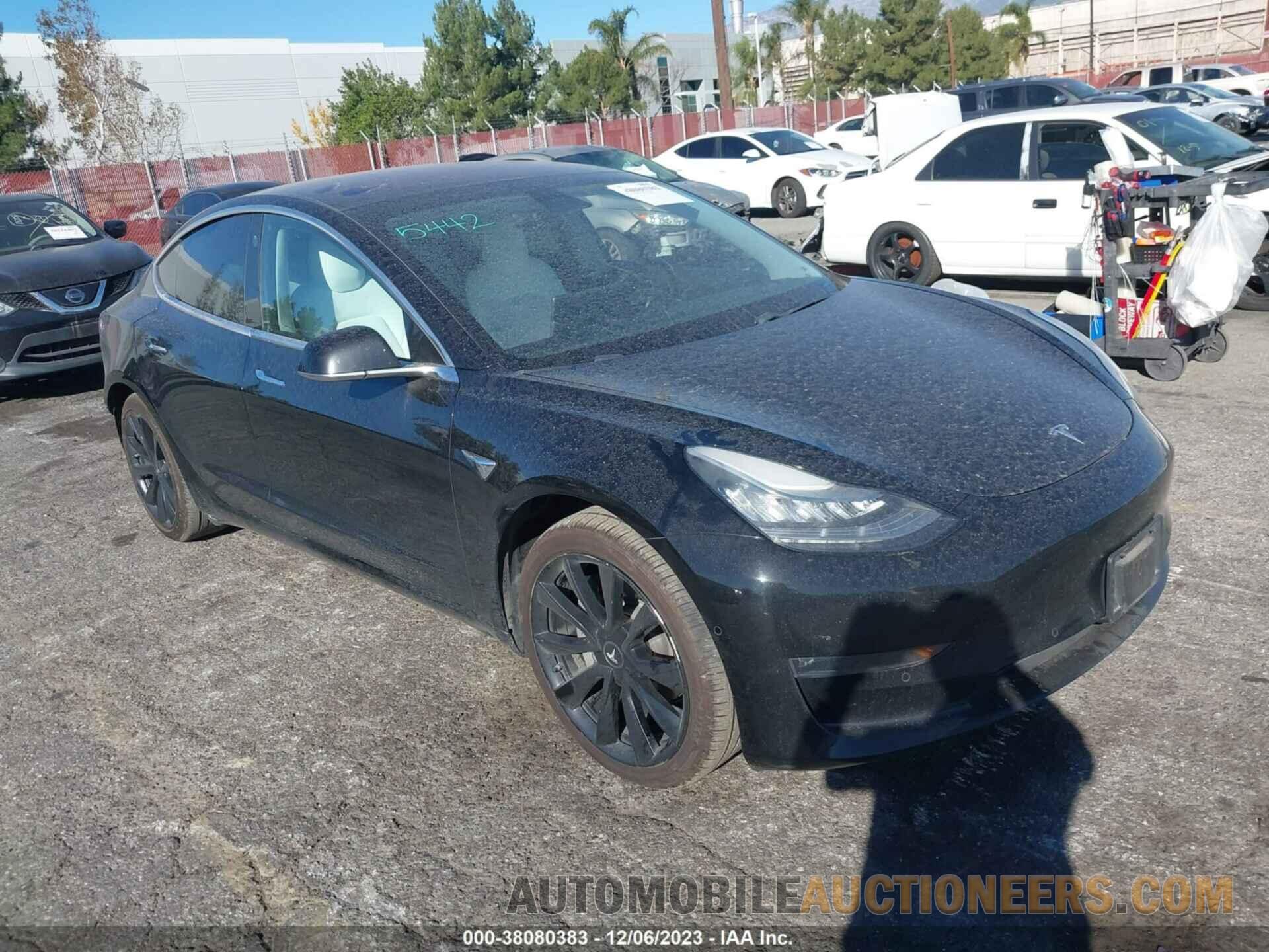 5YJ3E1EA1JF177987 TESLA MODEL 3 2018