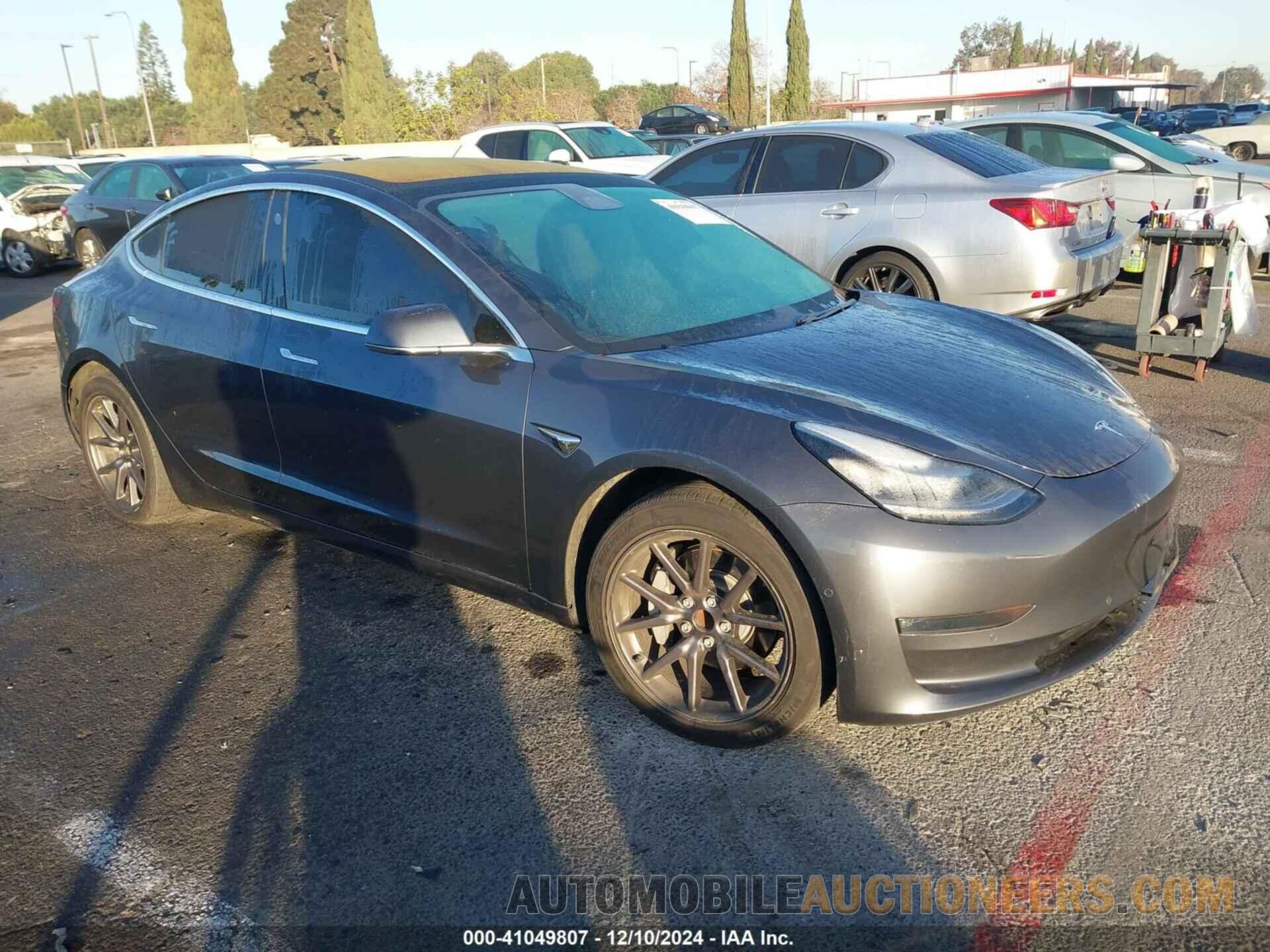 5YJ3E1EA1KF190238 TESLA MODEL 3 2019