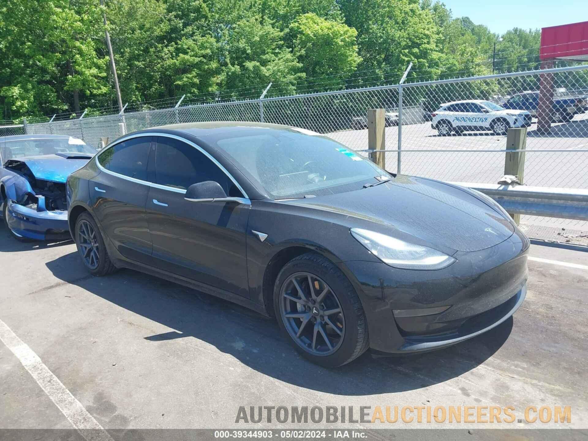 5YJ3E1EA1KF296432 TESLA MODEL 3 2019