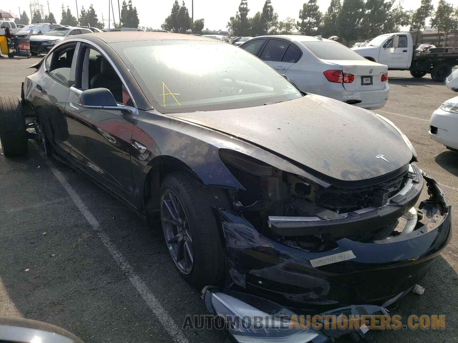 5YJ3E1EA1KF306361 TESLA MODEL 3 2019