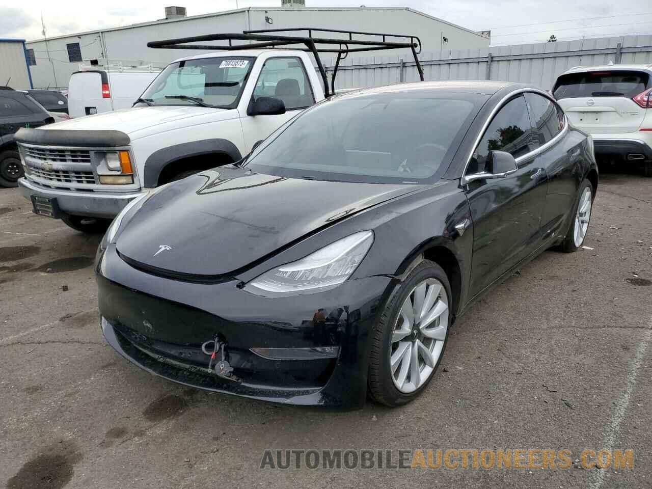 5YJ3E1EA1KF314282 TESLA MODEL 3 2019