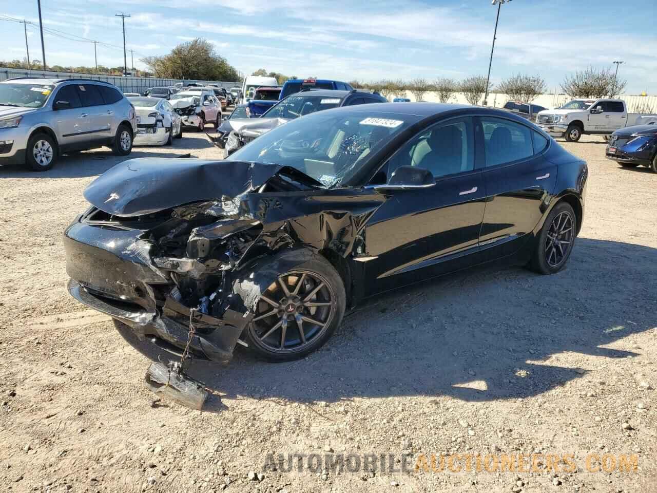 5YJ3E1EA1KF324228 TESLA MODEL 3 2019