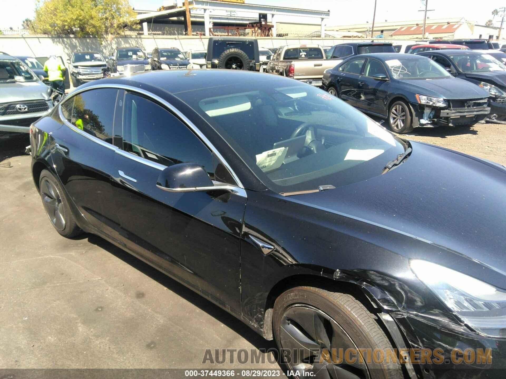 5YJ3E1EA1KF345564 TESLA MODEL 3 2019