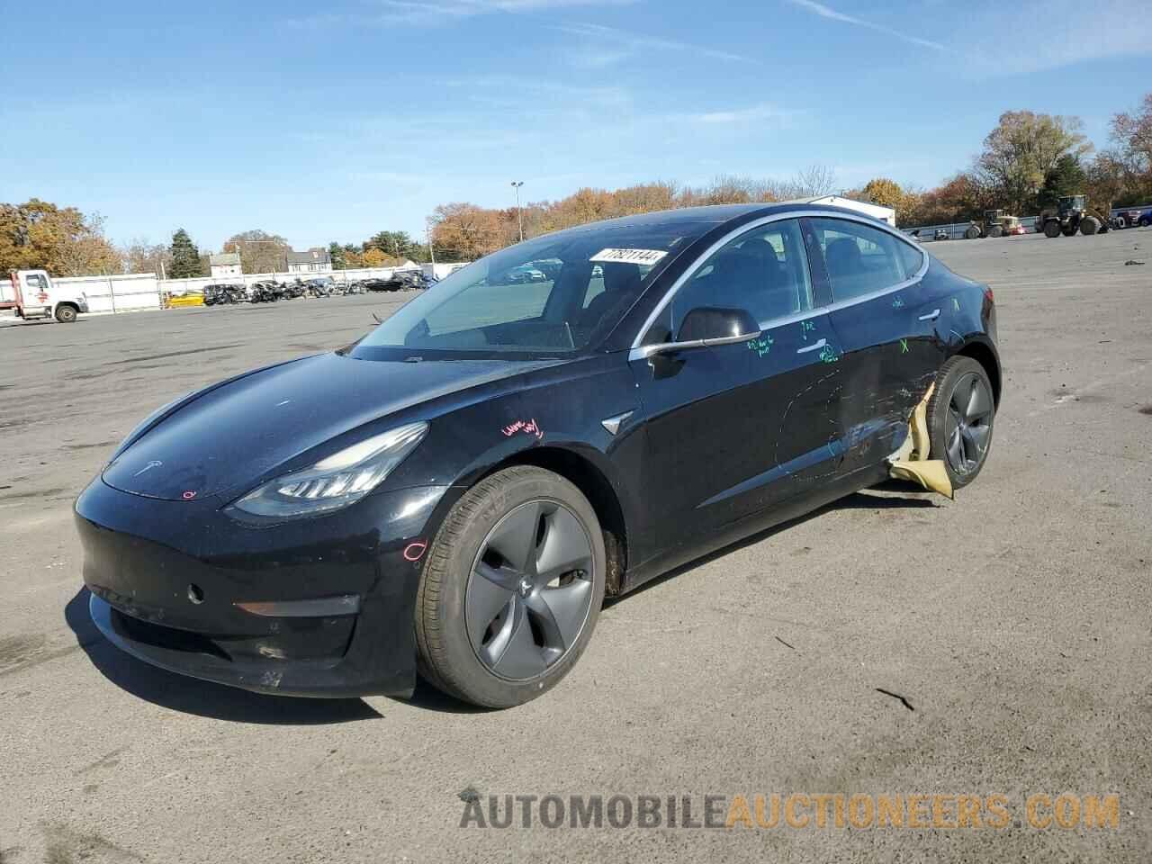 5YJ3E1EA1KF397812 TESLA MODEL 3 2019